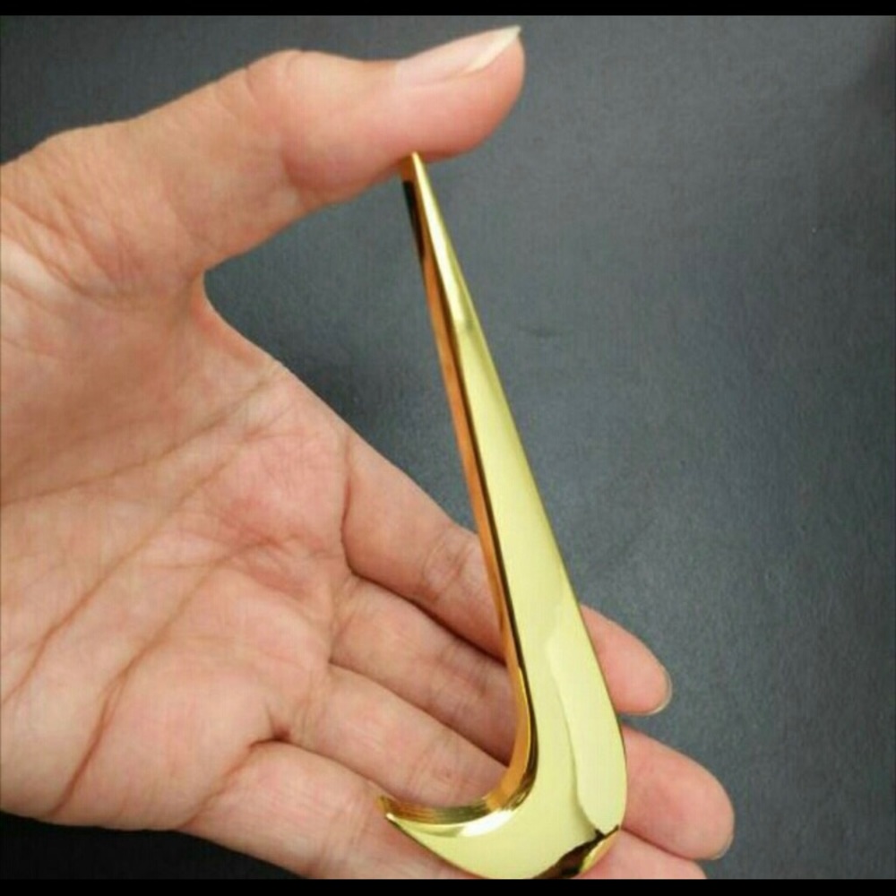 10 swoosh pin set